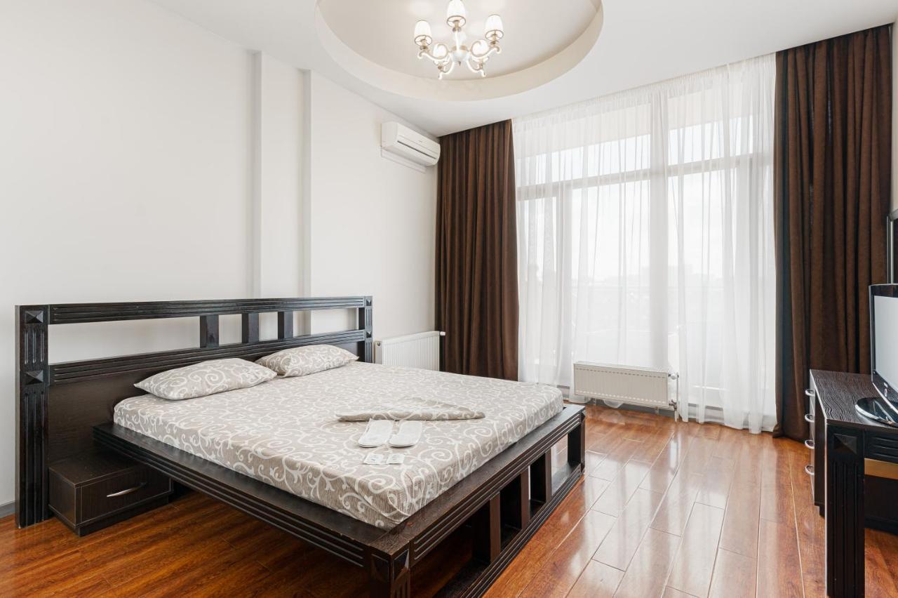 Arcadia Palace 2-Bedrooms Apartment With Terrace Odessa Eksteriør bilde